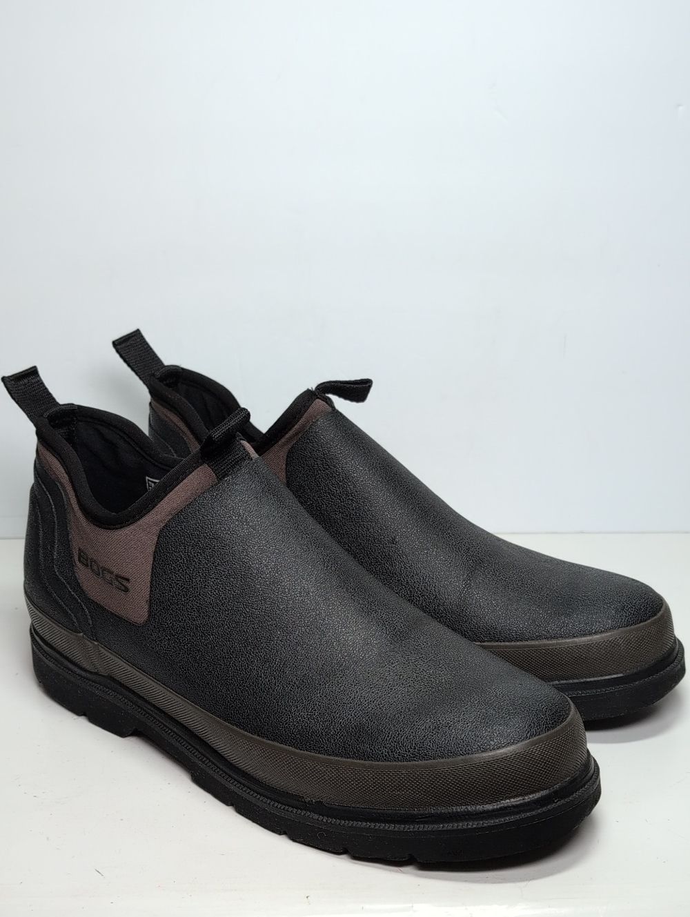Bugs Tillamook Bay Romeo black waterproof rubber slip-on boots men size 11 EU 44